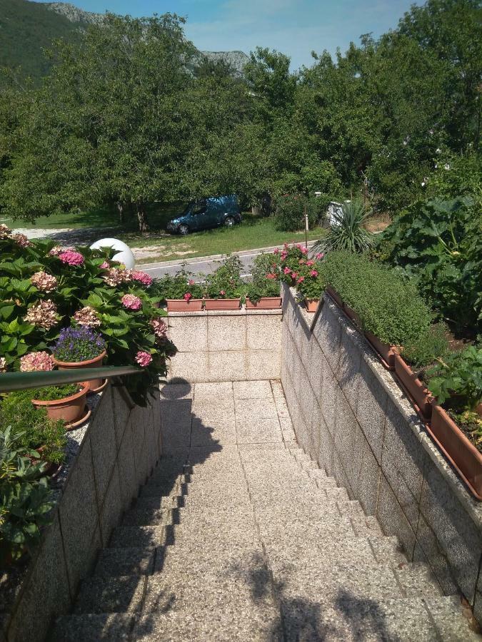 Gostisce Oddih Hotel Solkan Buitenkant foto