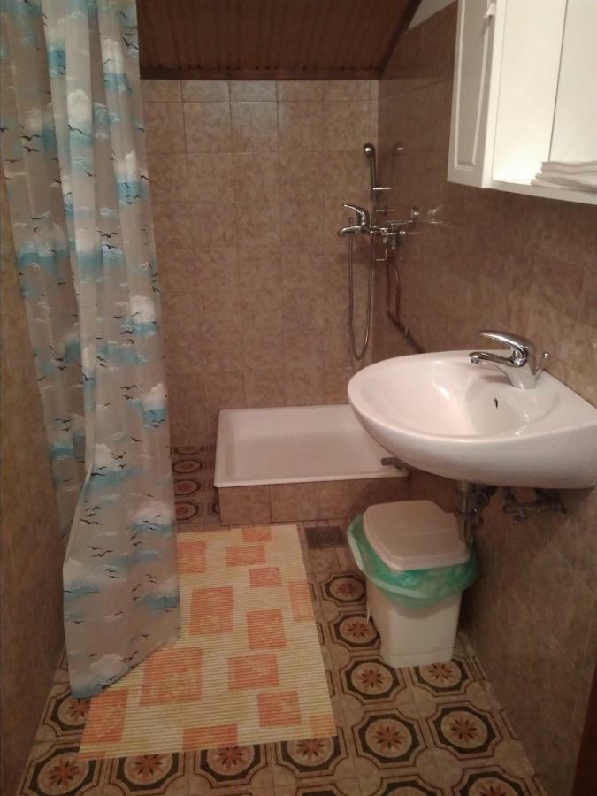 Gostisce Oddih Hotel Solkan Buitenkant foto