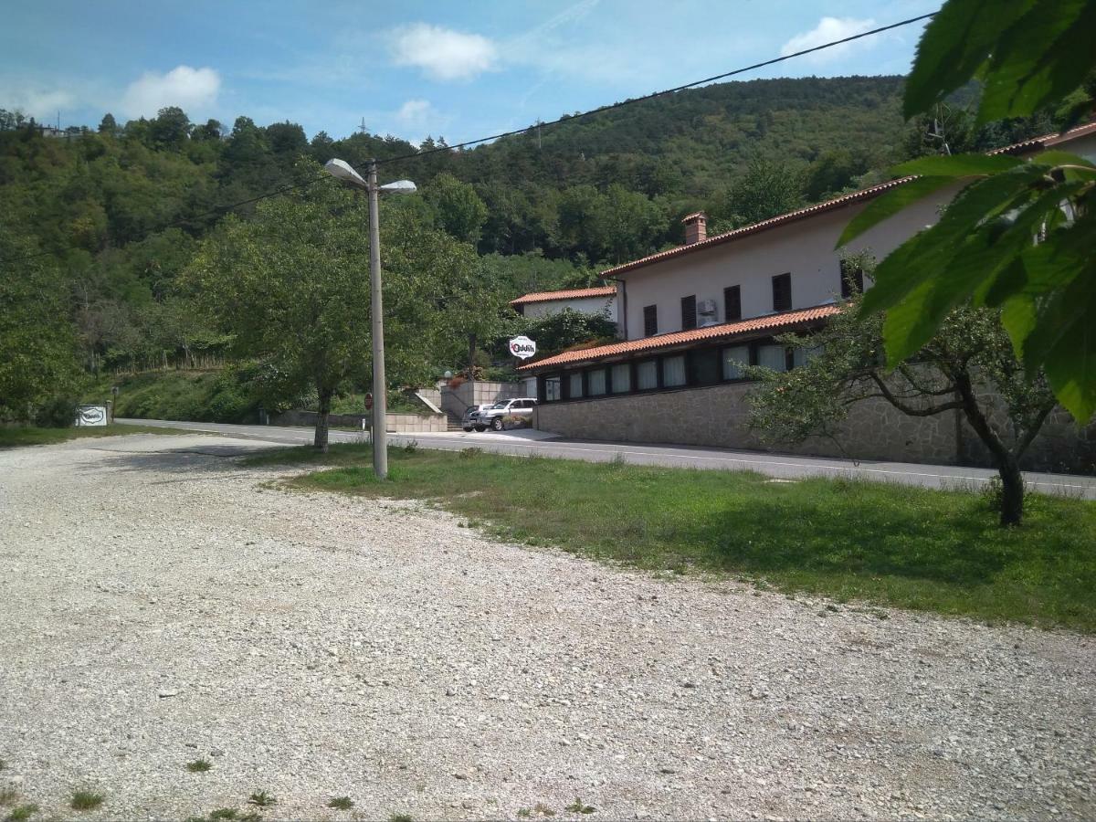 Gostisce Oddih Hotel Solkan Buitenkant foto